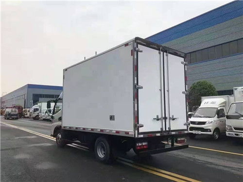 國(guó)六江淮駿鈴V5冷藏車 150馬力大馬力發(fā)動(dòng)機(jī)，高效冷鏈運(yùn)輸新選擇